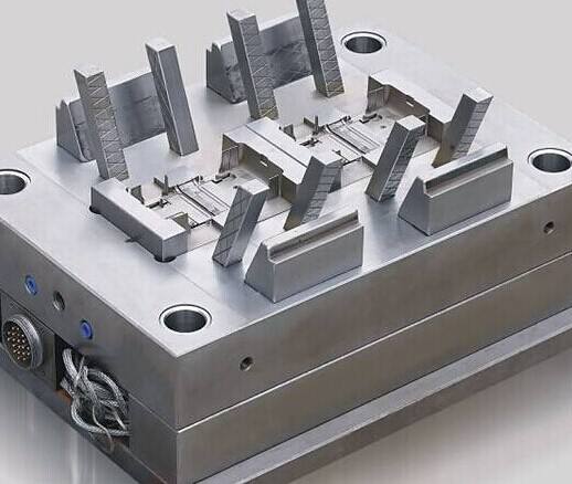 模具保護保養要點解析_深圳午夜福利电影网站鲁片大全模具（jù）