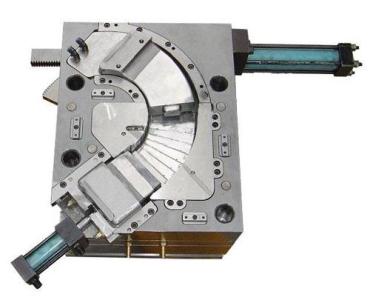 兒童安全座椅（yǐ）注塑和吹塑工藝的4大區別（bié）