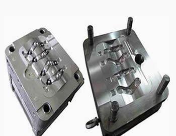 塑料注塑（sù）模具澆注