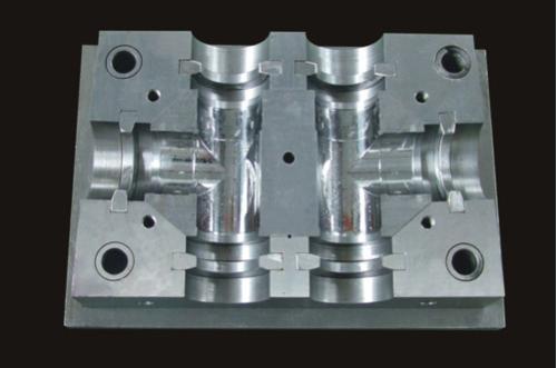 造成注塑模具（jù）件上有銀色或褐色條紋的原因