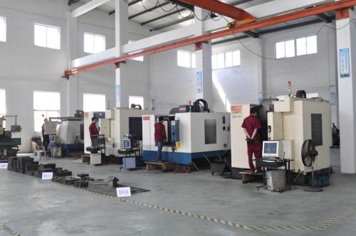 塑膠注塑模具製造組合式滑塊的連接機構及滑塊鑲芯結構要（yào）求