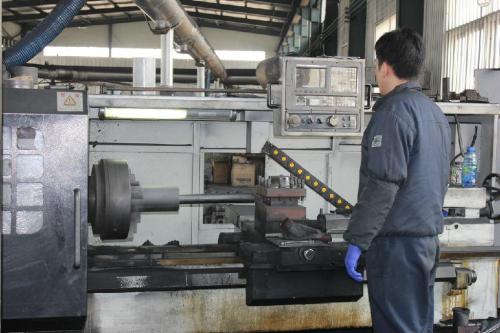 注塑模具製造滑塊彎銷式側向分型抽芯機構（gòu）