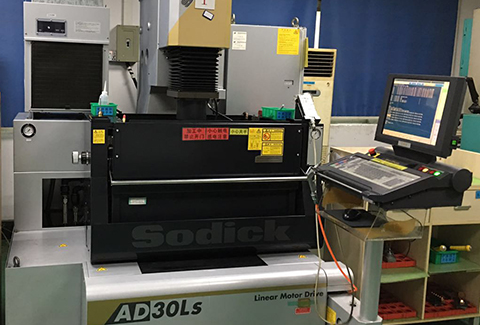 外貿世界中模具零配（pèi）件製造業的發展前景